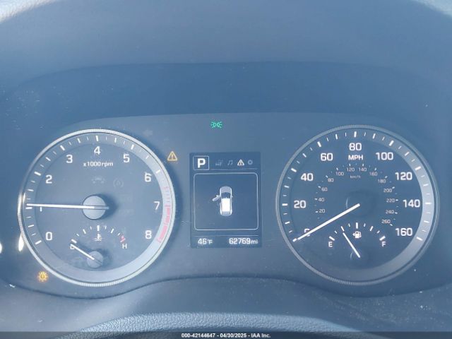 KM8J2CA40JU792495 Hyundai TUCSON SE