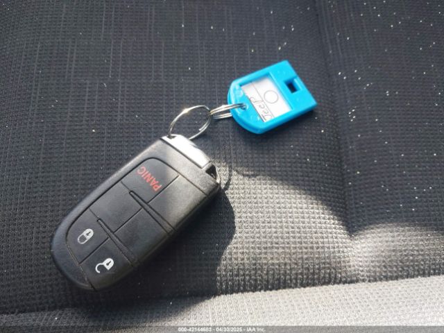 1C4RJFAG9FC881355 Jeep Grand Cherokee Laredo