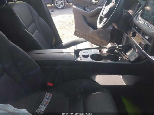 JN8BT3BB1PW214975 Nissan Rogue Sv Intelligent Awd