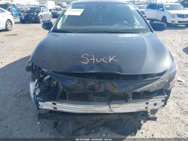 5YFEPRAE6LP014303 Toyota COROLLA LE