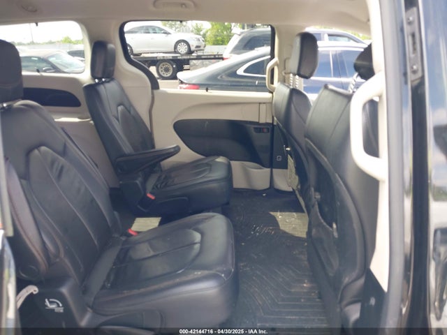 Aukcja sprzedaży 2017 Chrysler Pacifica Touring-l, vin: 2C4RC1BG0HR762552, numer aukcji: 42144716