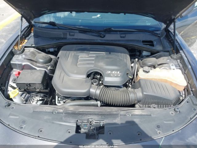 2C3CDXBG4NH248389 Dodge Charger Sxt Rwd