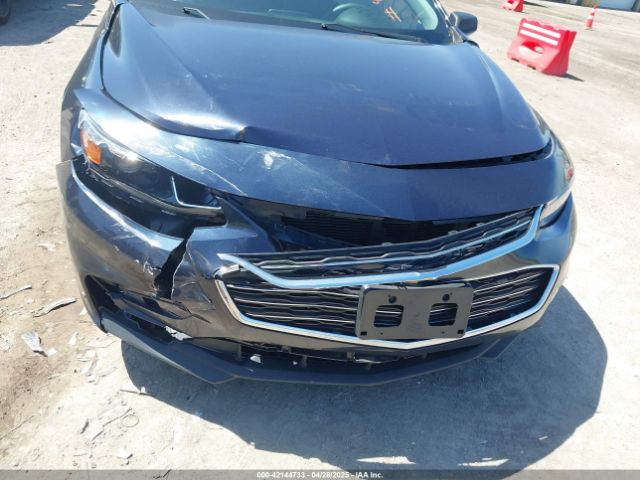 1G1ZC5ST4HF241340 Chevrolet Malibu 1fl