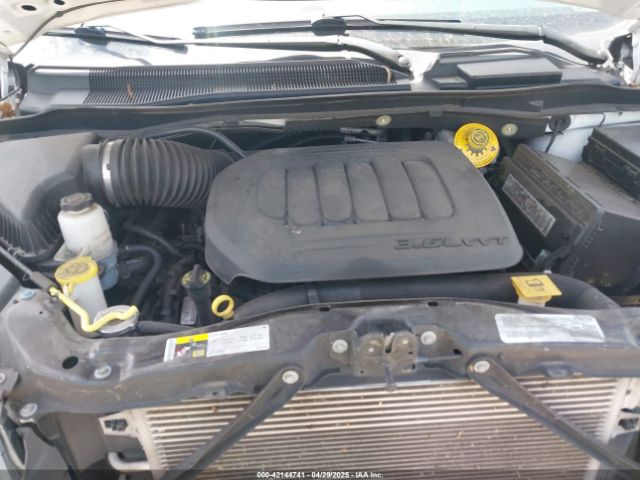 2C4RDGCG2KR723127 Dodge Grand Caravan Sxt