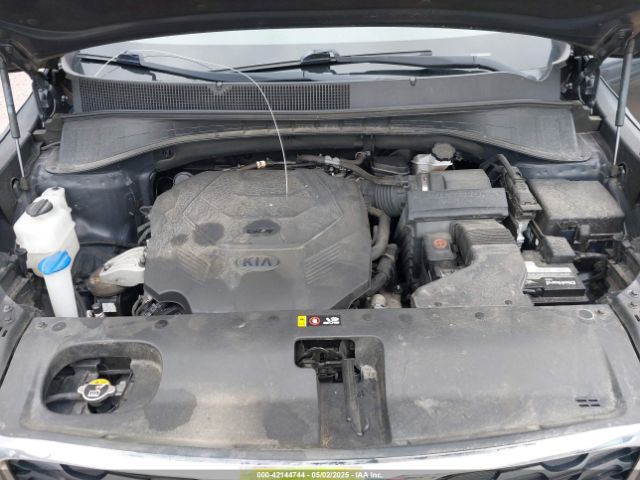 5XYPGDA5XLG618548 KIA Sorento 3.3l Lx