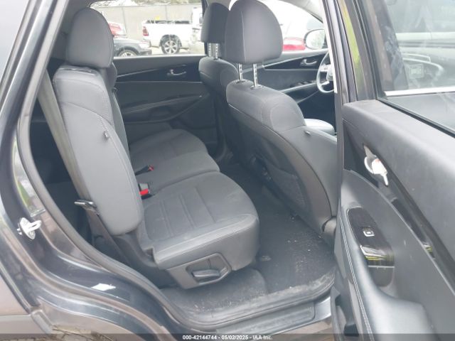 5XYPGDA5XLG618548 KIA Sorento 3.3l Lx