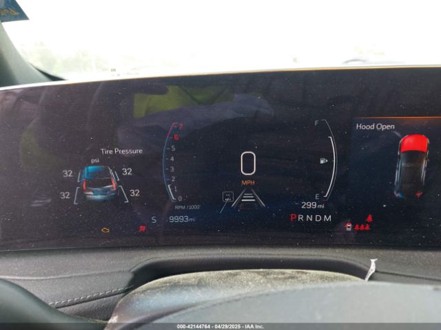 1GYFZCR41SF142388 Cadillac Xt4 Fwd Premium Luxury