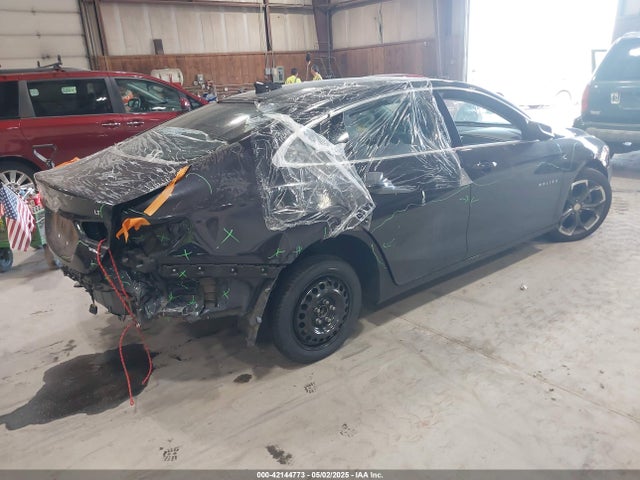 1G1ZD5ST5NF209165 Chevrolet Malibu Fwd Lt