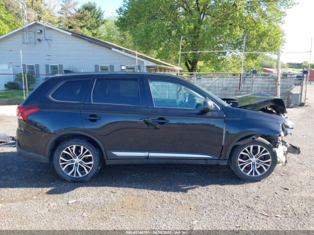 JA4AD2A34HZ021058 Mitsubishi Outlander Es