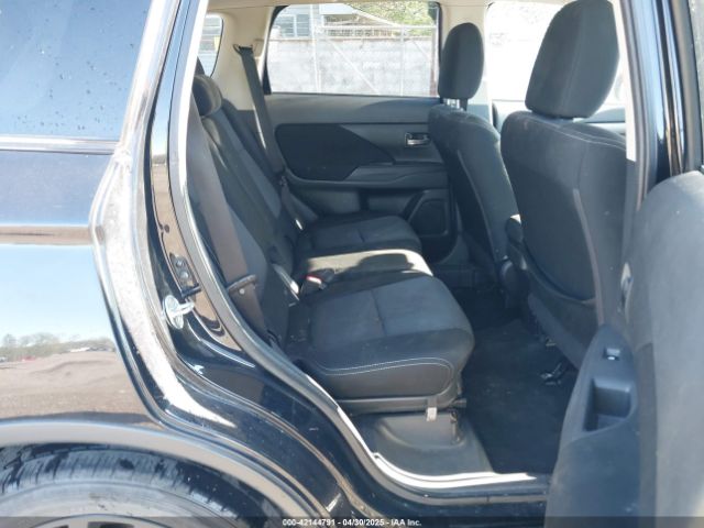 JA4AD2A34HZ021058 Mitsubishi Outlander Es