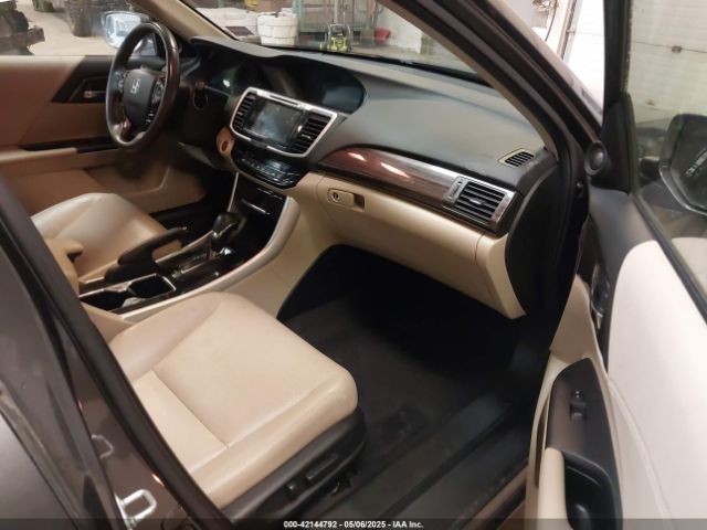 JHMCR6F55HC008001 Honda Accord Hybrid Ex-l