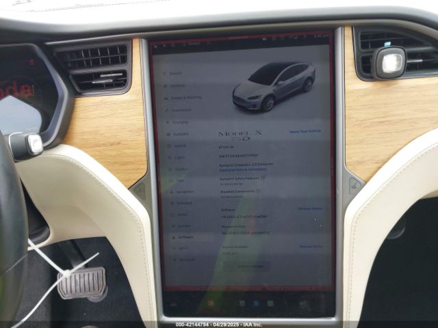 5YJXCAE20JF137531 Tesla 2018