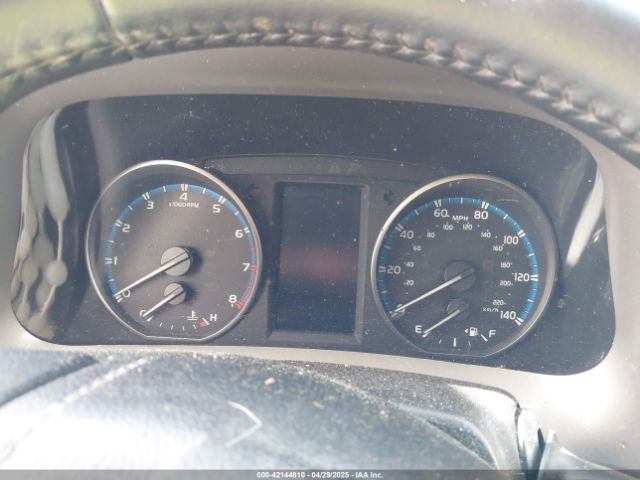 2T3WFREVXJW484872 Toyota Rav4 Xle