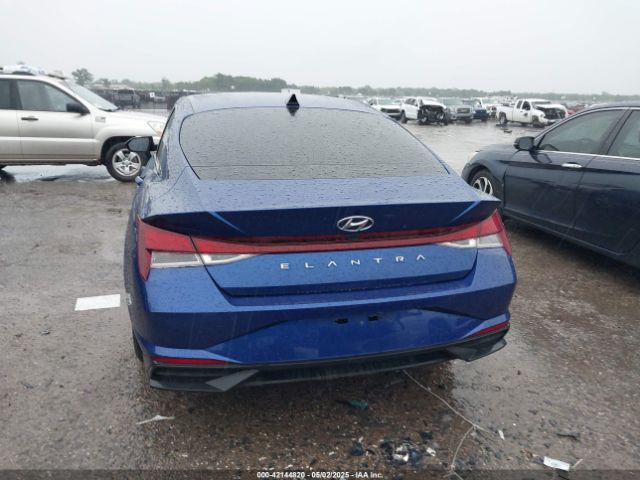 5NPLL4AG7MH049194 Hyundai ELANTRA SE