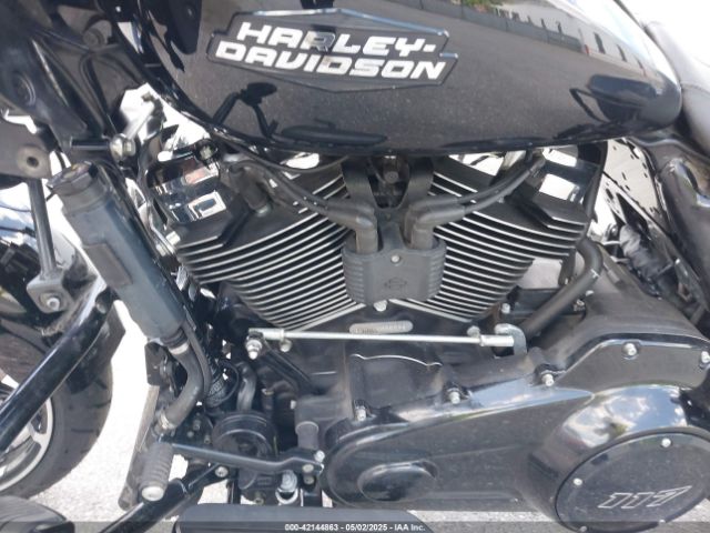 2024 HARLEY-DAVIDSON FLTRX 1HD1KH710RB609889 Photo 8
