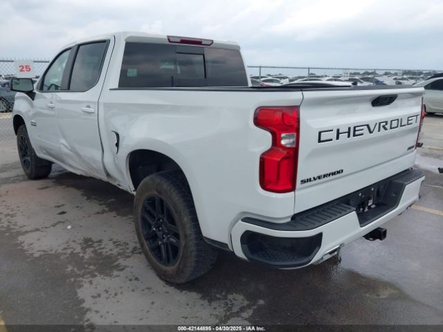 2023 CHEVROLET SILVERADO 1500 1GCUDEE84PZ185368 Photo 2
