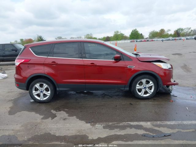 1FMCU0GX4EUB78526 Ford ESCAPE SE