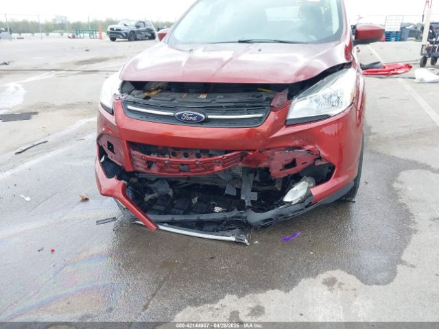 1FMCU0GX4EUB78526 Ford ESCAPE SE