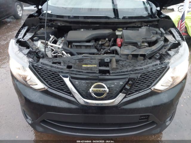 JN1BJ1CP4JW183554 Nissan Rogue Sport Sv