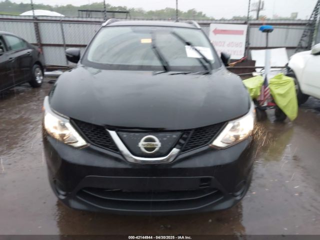 JN1BJ1CP4JW183554 Nissan Rogue Sport Sv