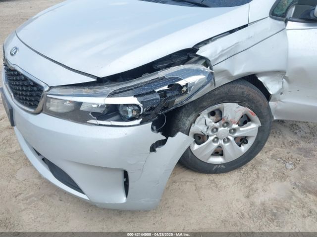 3KPFK4A76HE084786 KIA FORTE LX