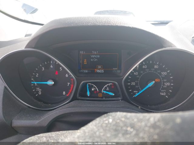 1FMCU9HD2JUB81850 Ford ESCAPE SEL
