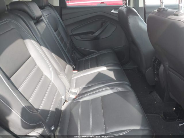 1FMCU9HD2JUB81850 Ford ESCAPE SEL