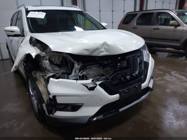 5N1AT2MV5JC840994 Nissan ROGUE SV