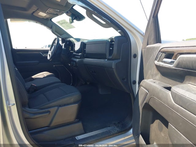 3GCPDDEK8NG556144 Chevrolet Silverado 1500 4wd  Short Bed Lt With 2fl/4wd  Standard Bed Lt