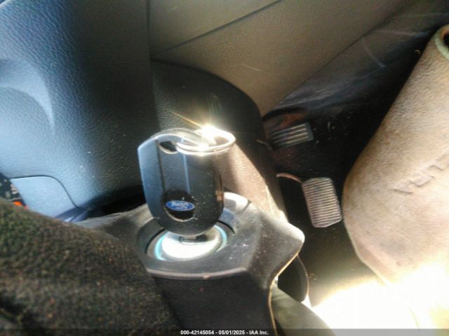 1FADP3K29HL262080 Ford FOCUS SE