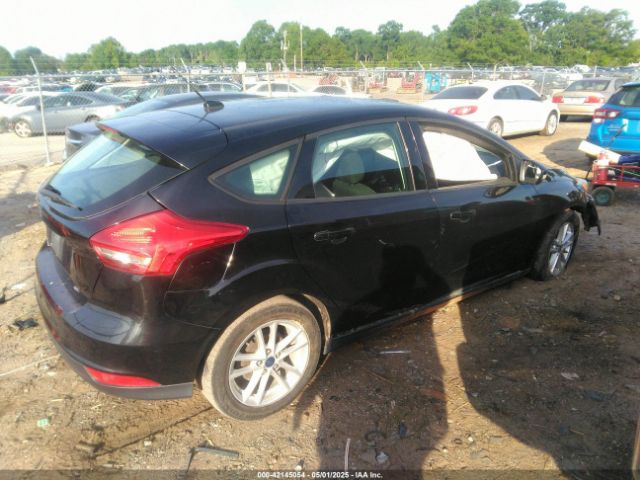 1FADP3K29HL262080 Ford FOCUS SE