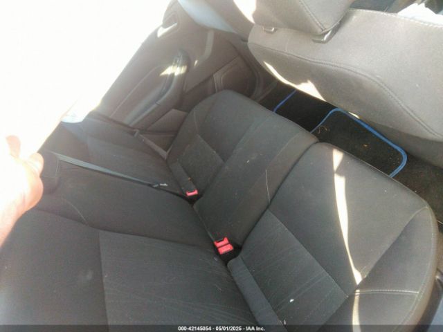 1FADP3K29HL262080 Ford FOCUS SE