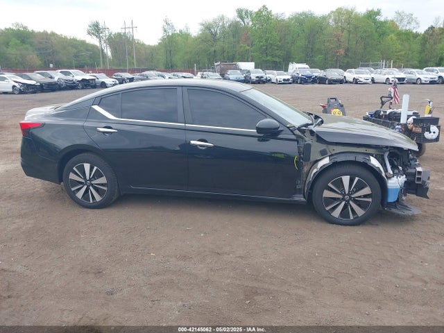 1N4BL4DV6MN324372 Nissan Altima Sv Fwd
