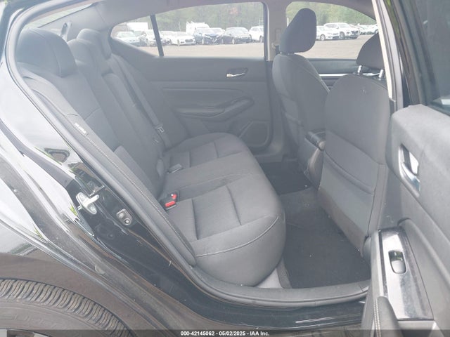 1N4BL4DV6MN324372 Nissan Altima Sv Fwd