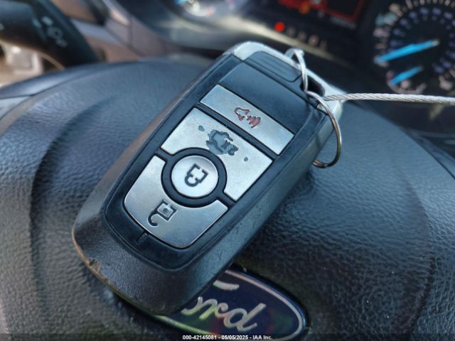 3FA6P0H71JR155221 Ford FUSION SE