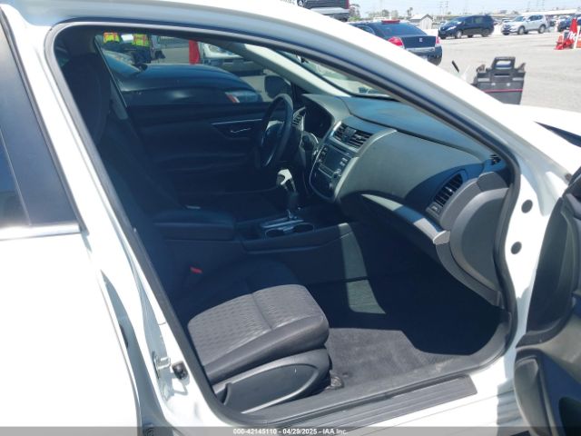 1N4AL3AP2HC292095 Nissan Altima 2.5 S