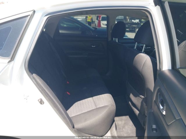 1N4AL3AP2HC292095 Nissan Altima 2.5 S