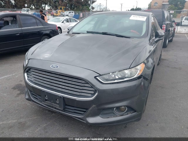 Ford 2016 2016 3FA6P0HD0GR145357 Image 2