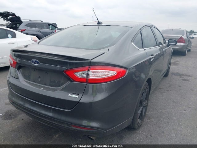 Ford 2016 2016 3FA6P0HD0GR145357 Image 4