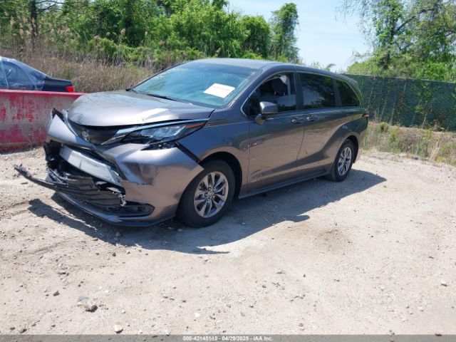 2021 TOYOTA SIENNA 5TDKSKFC4MS004345 Photo 1
