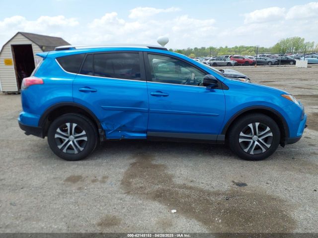 JTMZFREV5JD129862 Toyota RAV4 LE