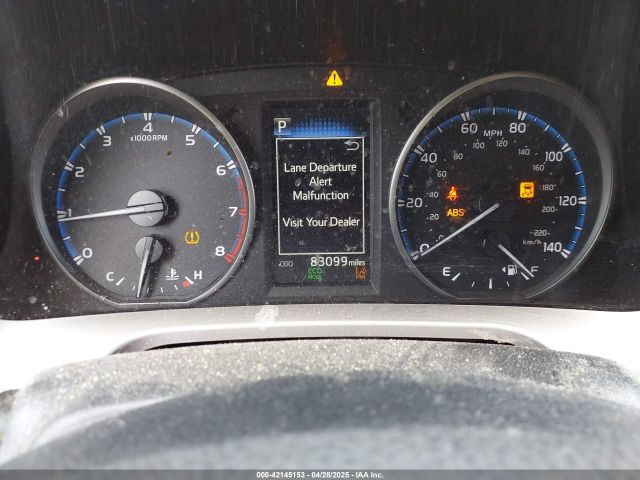 JTMZFREV5JD129862 Toyota RAV4 LE