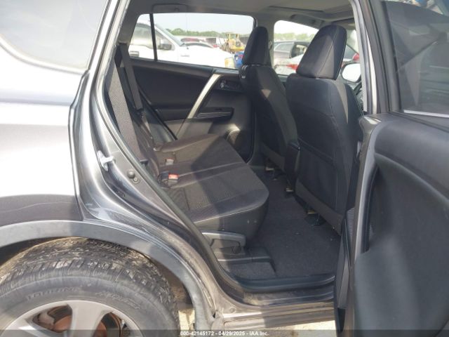 JTMWFREV4FJ051649 Toyota Rav4 Xle