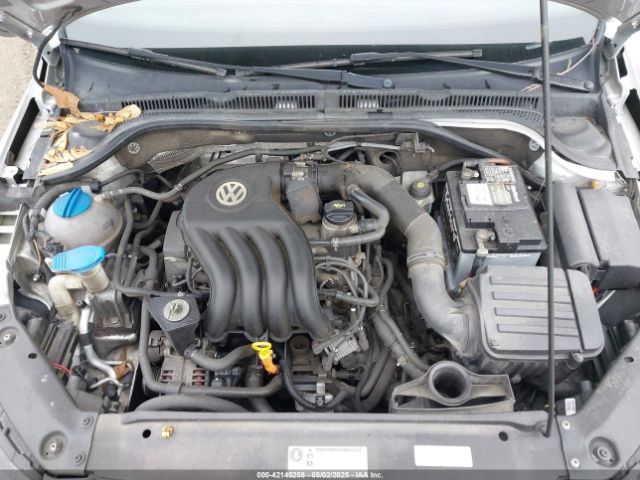 3VW1K7AJ6EM413671 Volkswagen Jetta 2.0l S