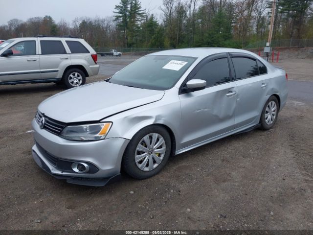 3VW1K7AJ6EM413671 Volkswagen Jetta 2.0l S