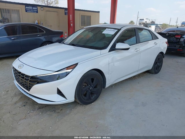 5NPLM4AG1MH004328 Hyundai ELANTRA SEL