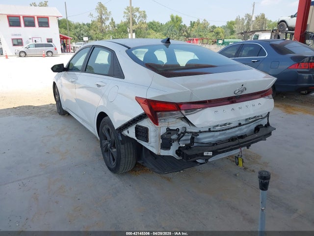 5NPLM4AG1MH004328 Hyundai ELANTRA SEL