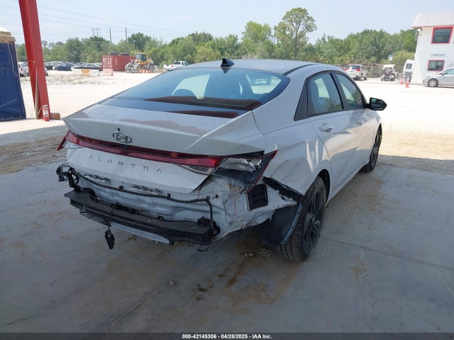 5NPLM4AG1MH004328 Hyundai ELANTRA SEL