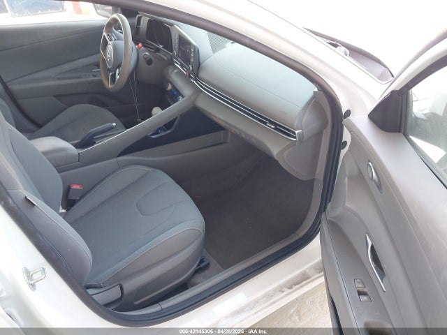 5NPLM4AG1MH004328 Hyundai ELANTRA SEL