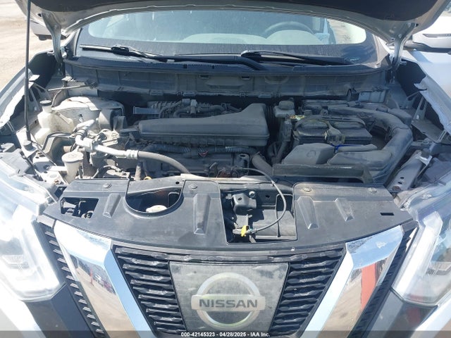 JN8AT2MV3HW284671 Nissan Rogue Sl
